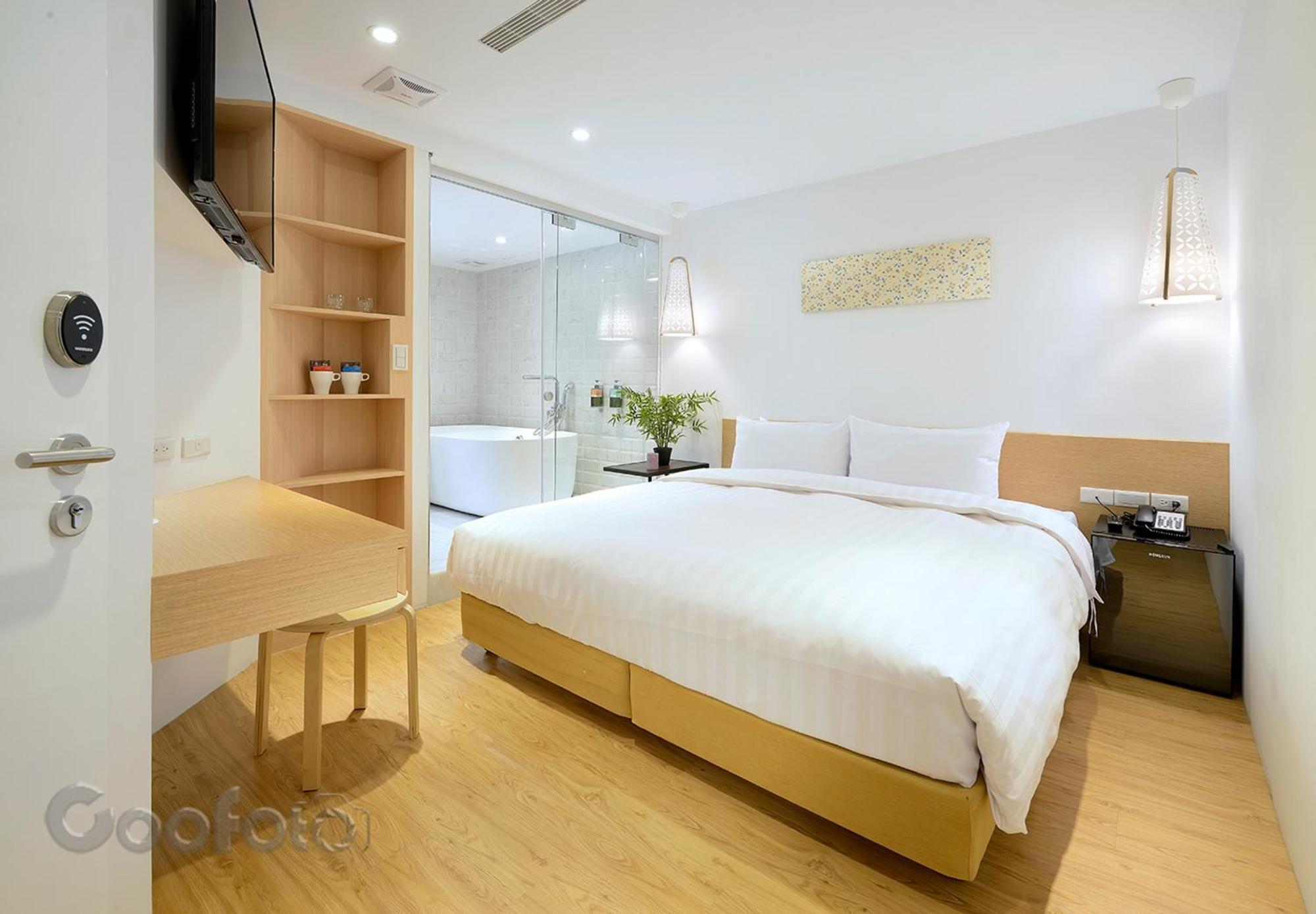 Shin Sei Bashi Hotel Tchaj-čung Pokoj fotografie